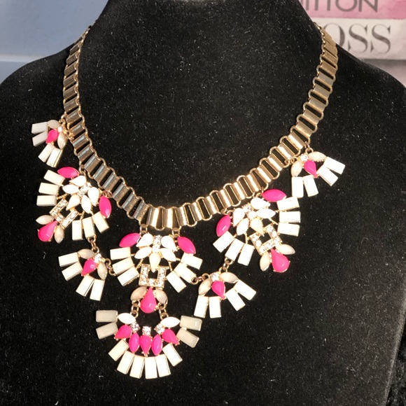 Necklace - Picture 2 of 3